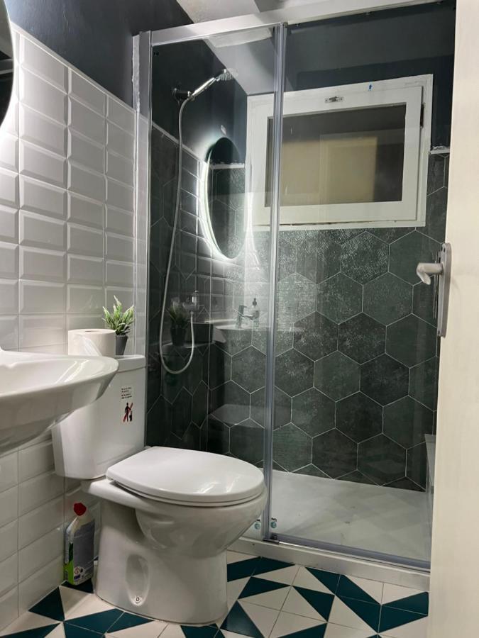 דירות פיגוארז Habitacion Economica מראה חיצוני תמונה